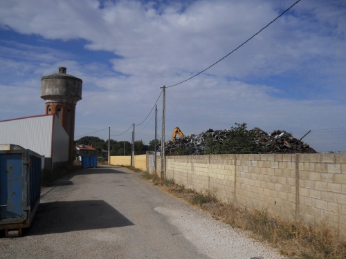 Entering Castañares