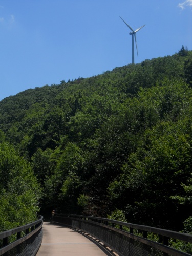 Twin Ridges Wind Farm