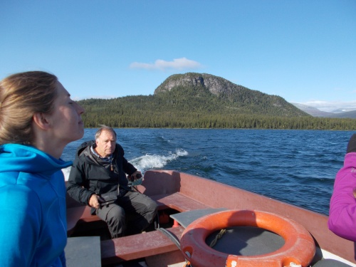 Lake Saggat boat ferry