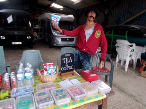 Tea and coffee break!